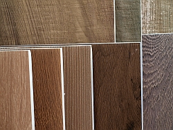 Holzoptikfliesen in vielen Variationen